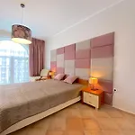Cascadas Family - Private - Bsr Апартамент